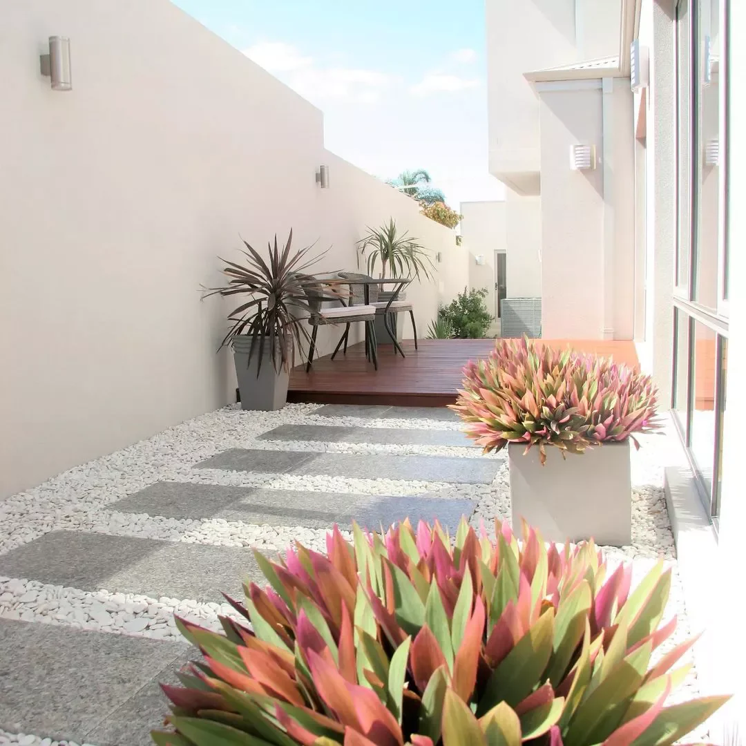 Patio With Seating