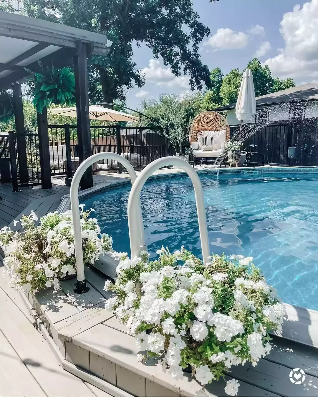Pool Fountain
