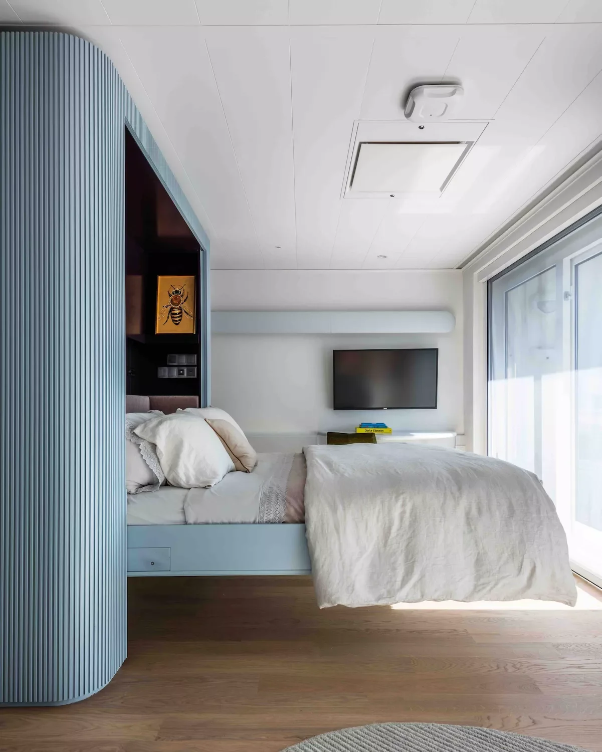 Primary Murphy Bed