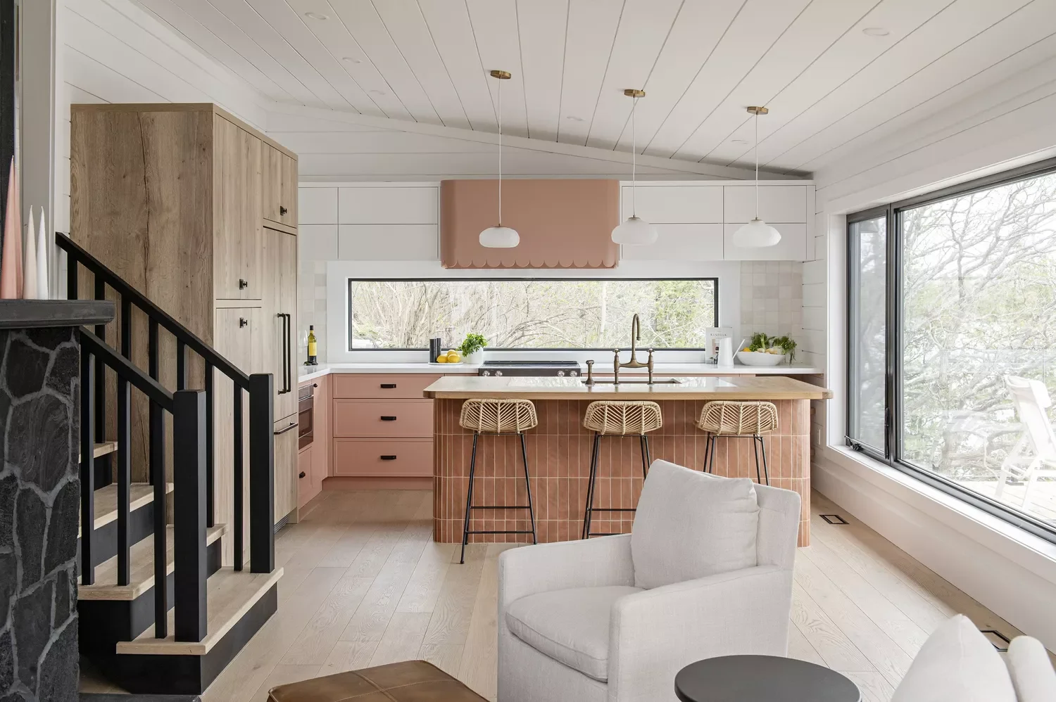 Repaint Kitchen Cabinets