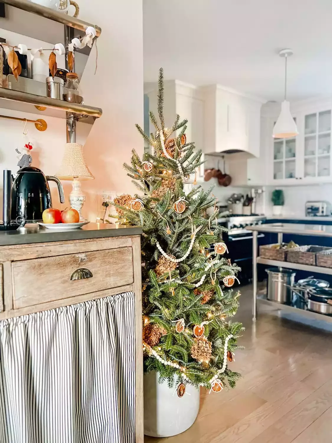 Rustic Kitchen Tree
