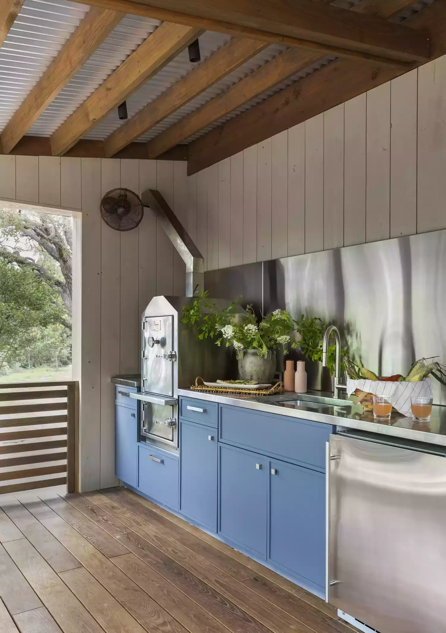 Rustic Outdoor Kitchen Roof