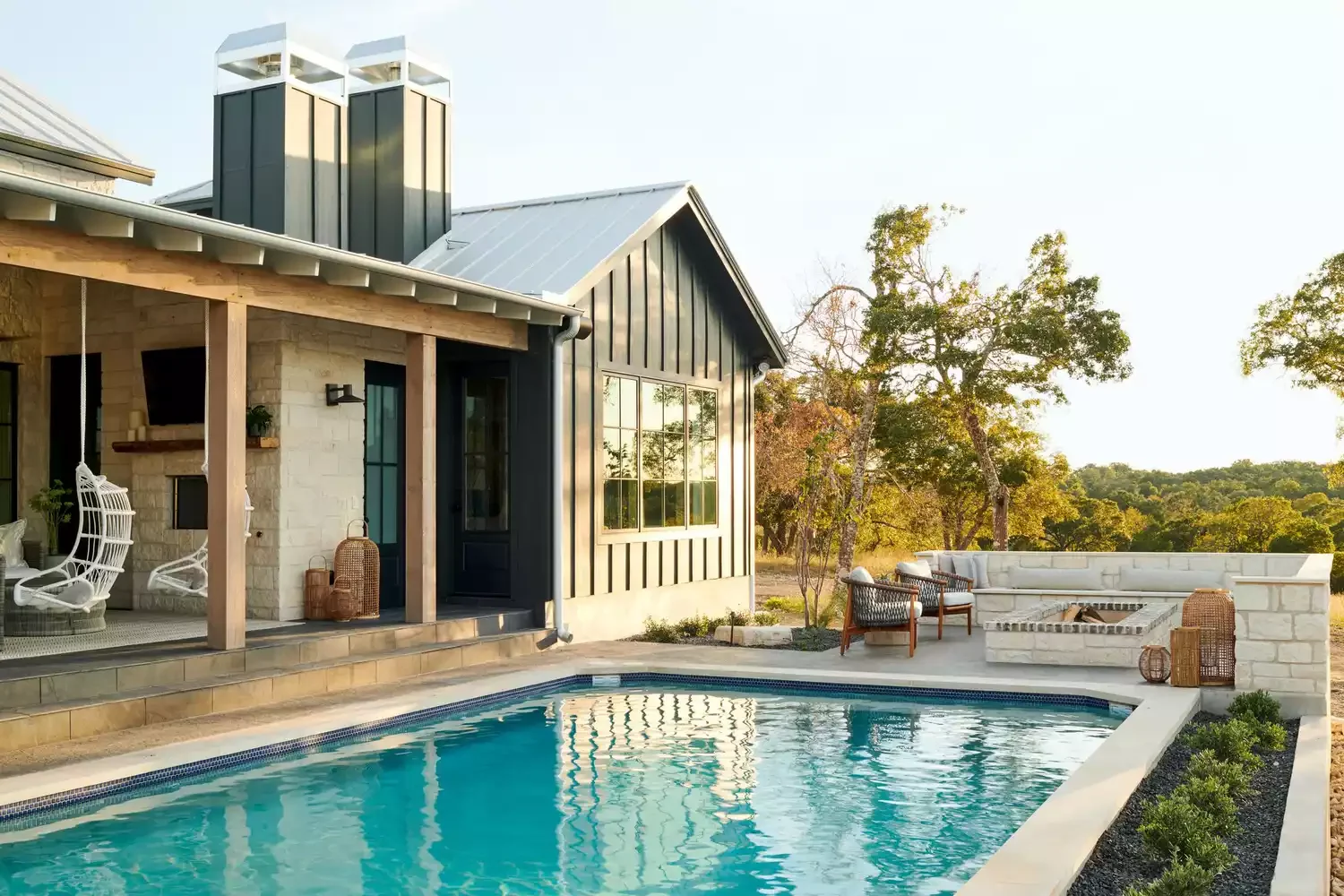Set Up the Ultimate Outdoor Lounge Space