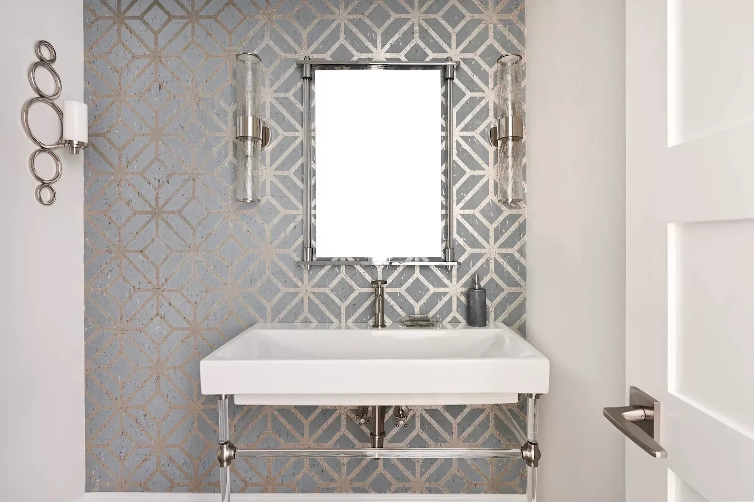 Silver-Toned Wallpaper