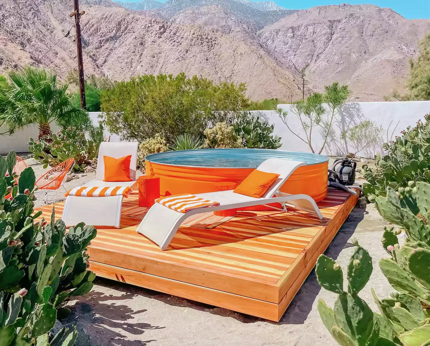 Small Floating Deck