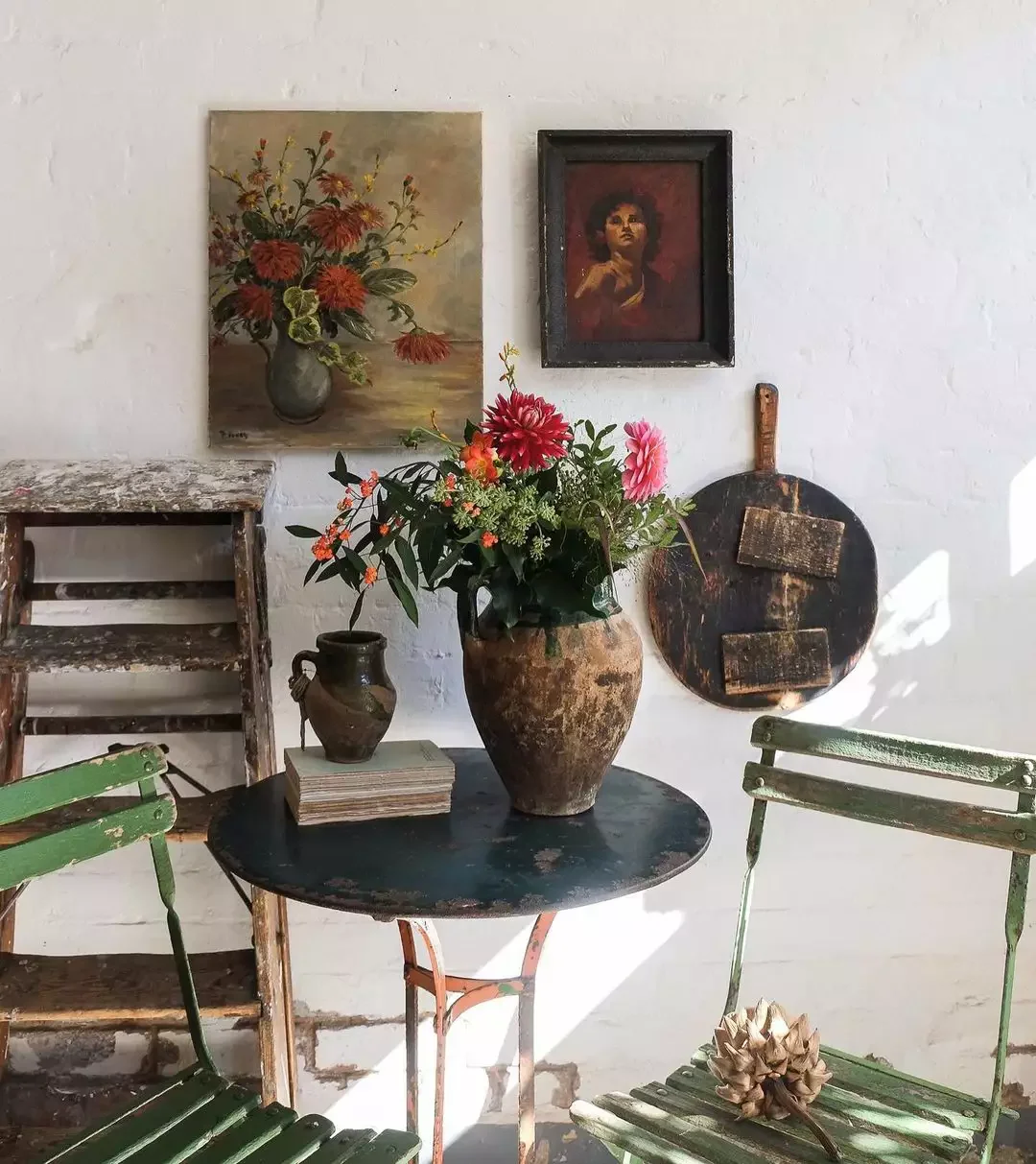 Source Unique Floral Artwork