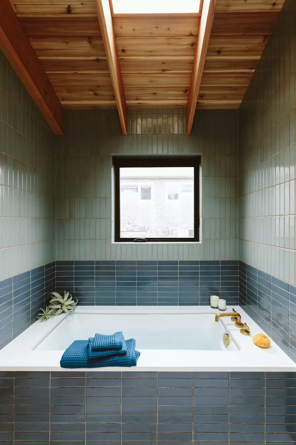 Square Tub