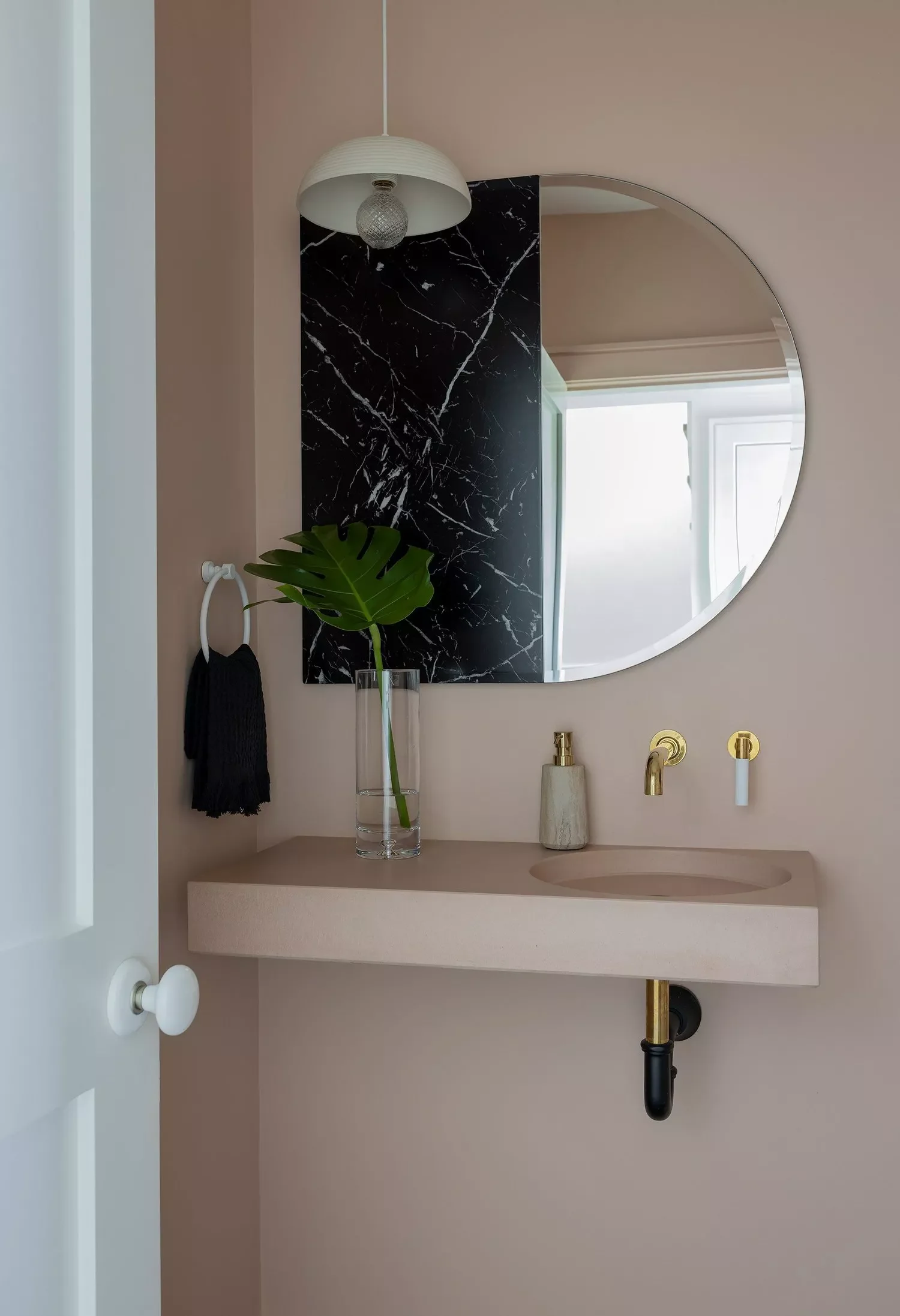 Statement Mirror