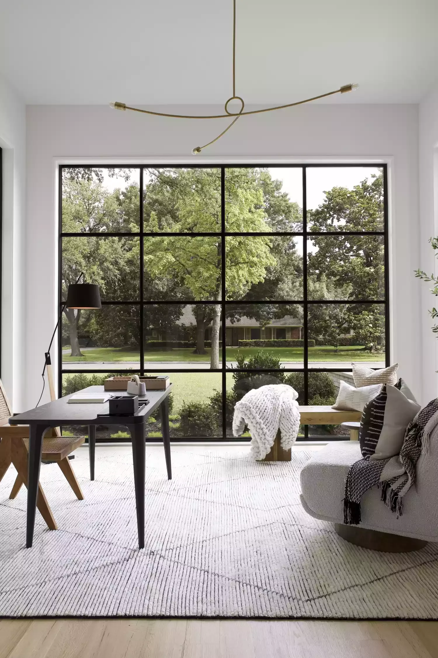 Stick To Simple Furnishings
