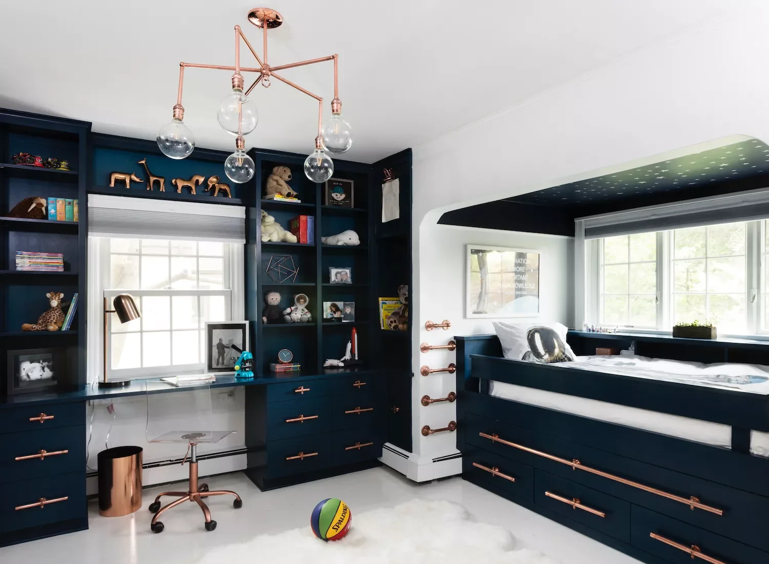 Style Built-In Shelving