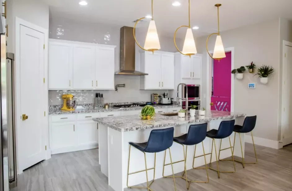 Subway Tile and Light Gray Granite
