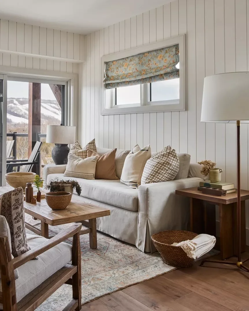 Sunroom Roman Shades