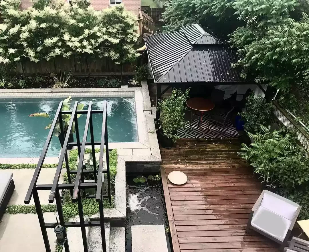The Perfect Wood Walkway