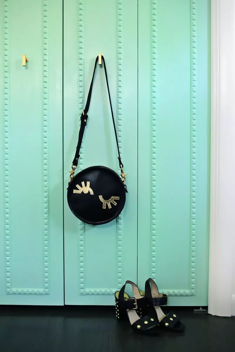 Trim Detail Closet Doors