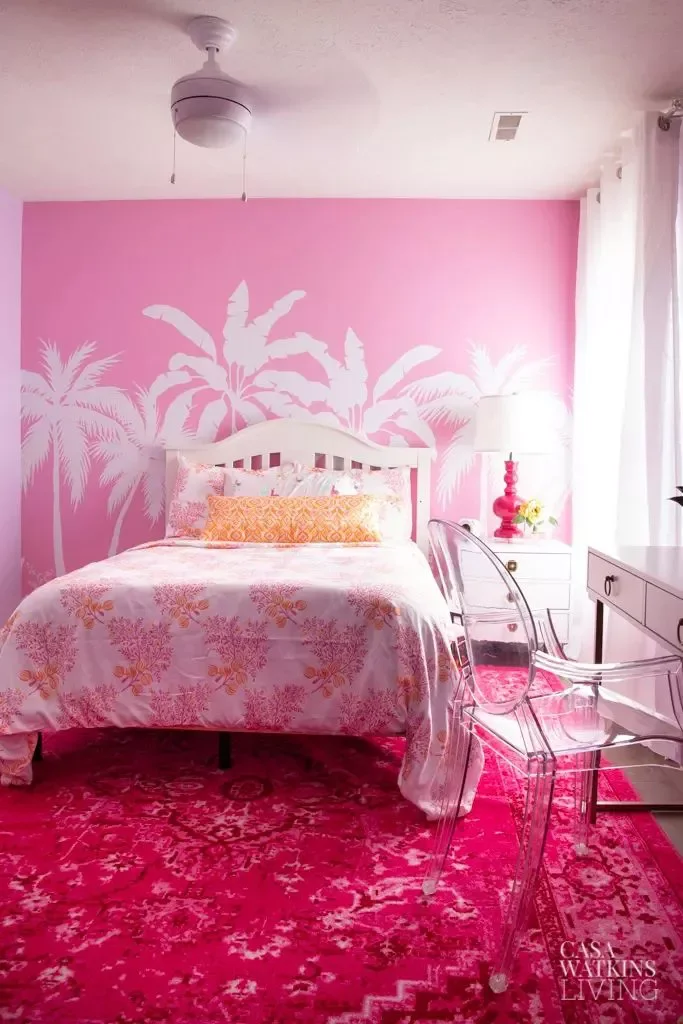 Try All-White Furniture