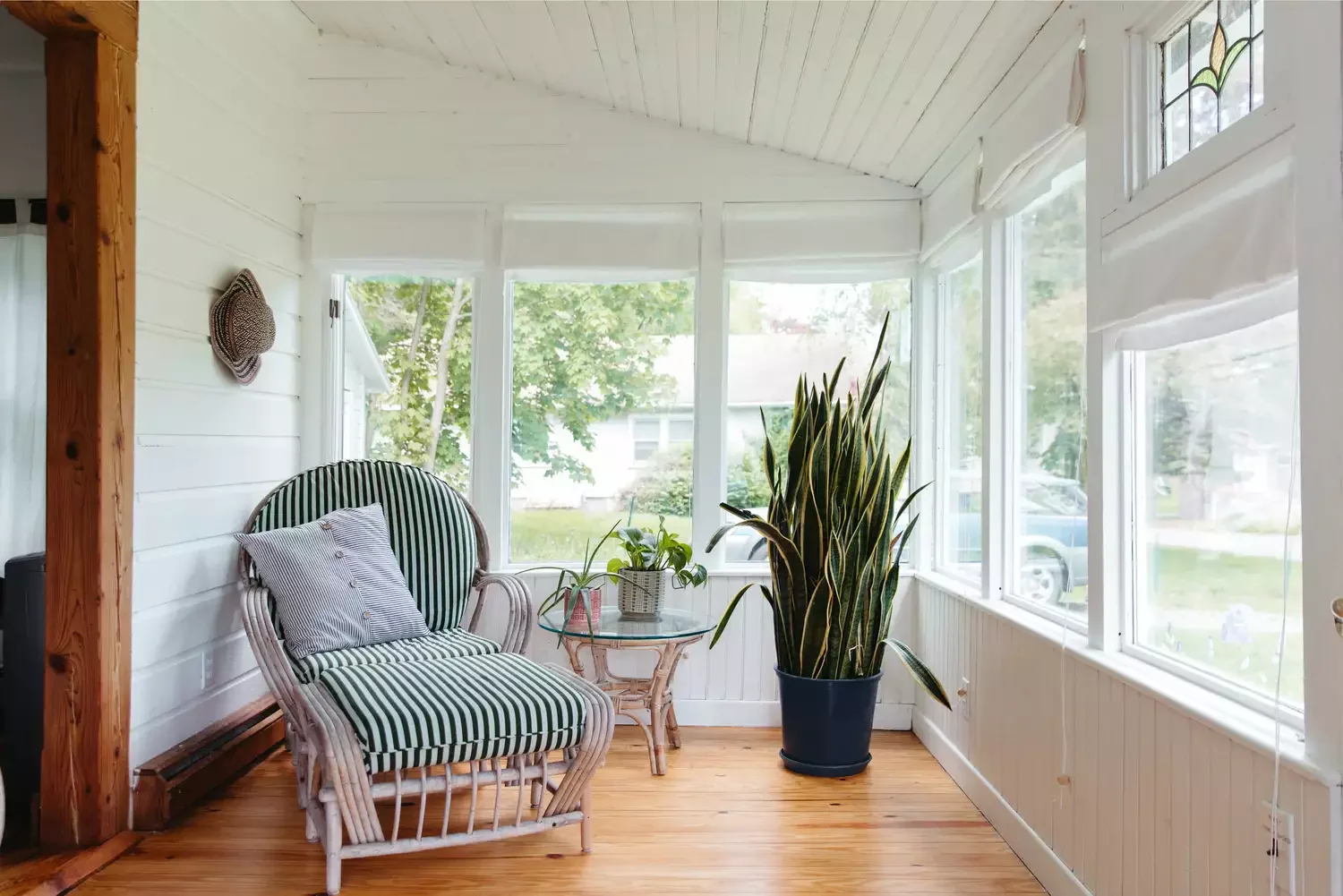 Try a Chaise Longue