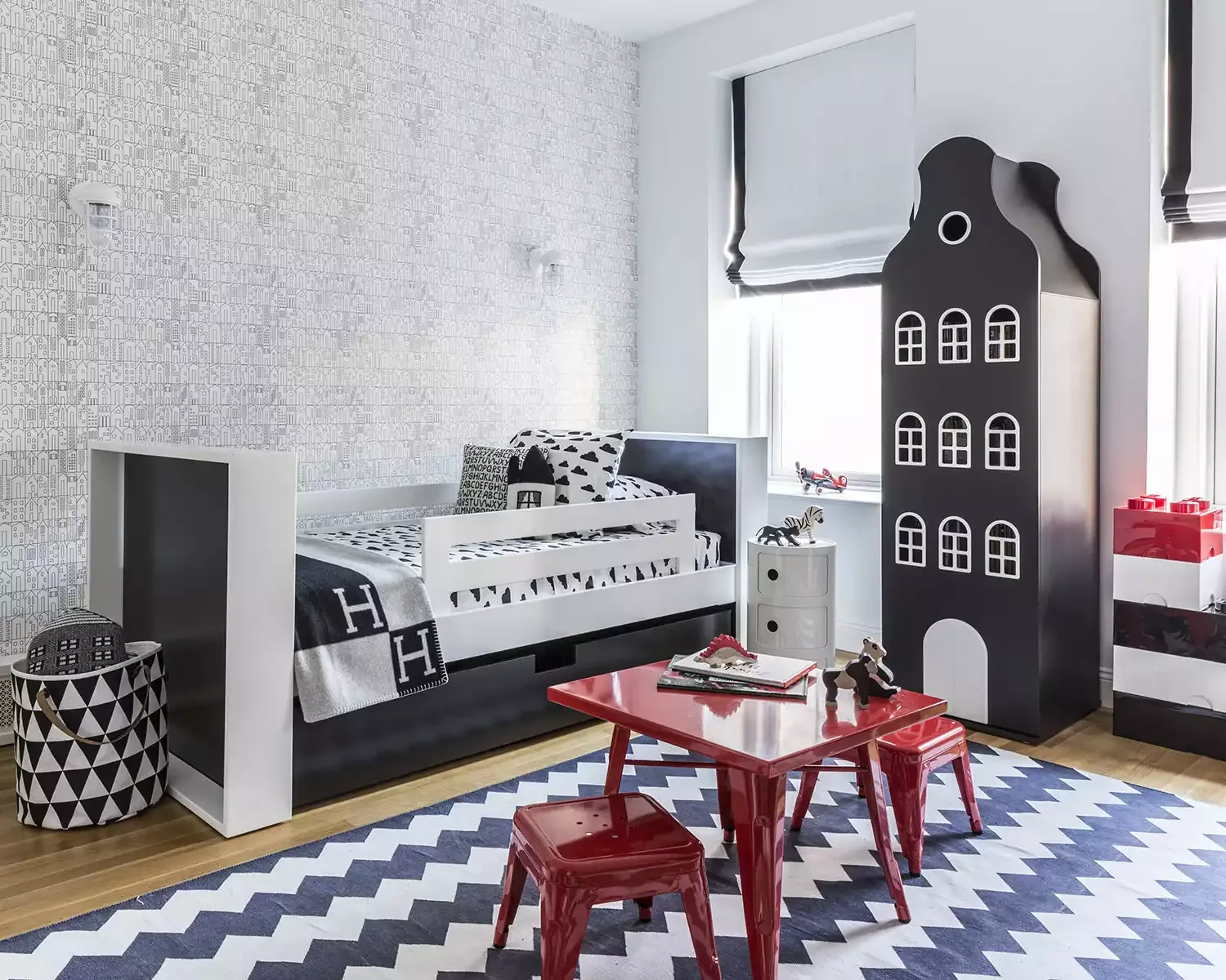 Try a Graphic Color Scheme