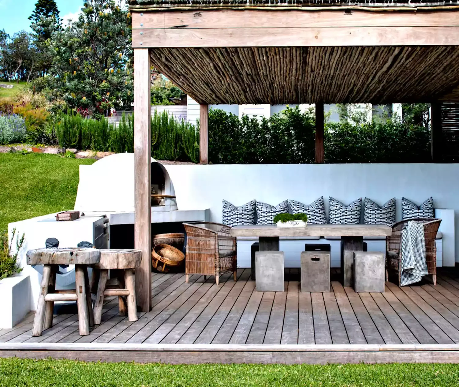 Try a Thatch-Style Roof