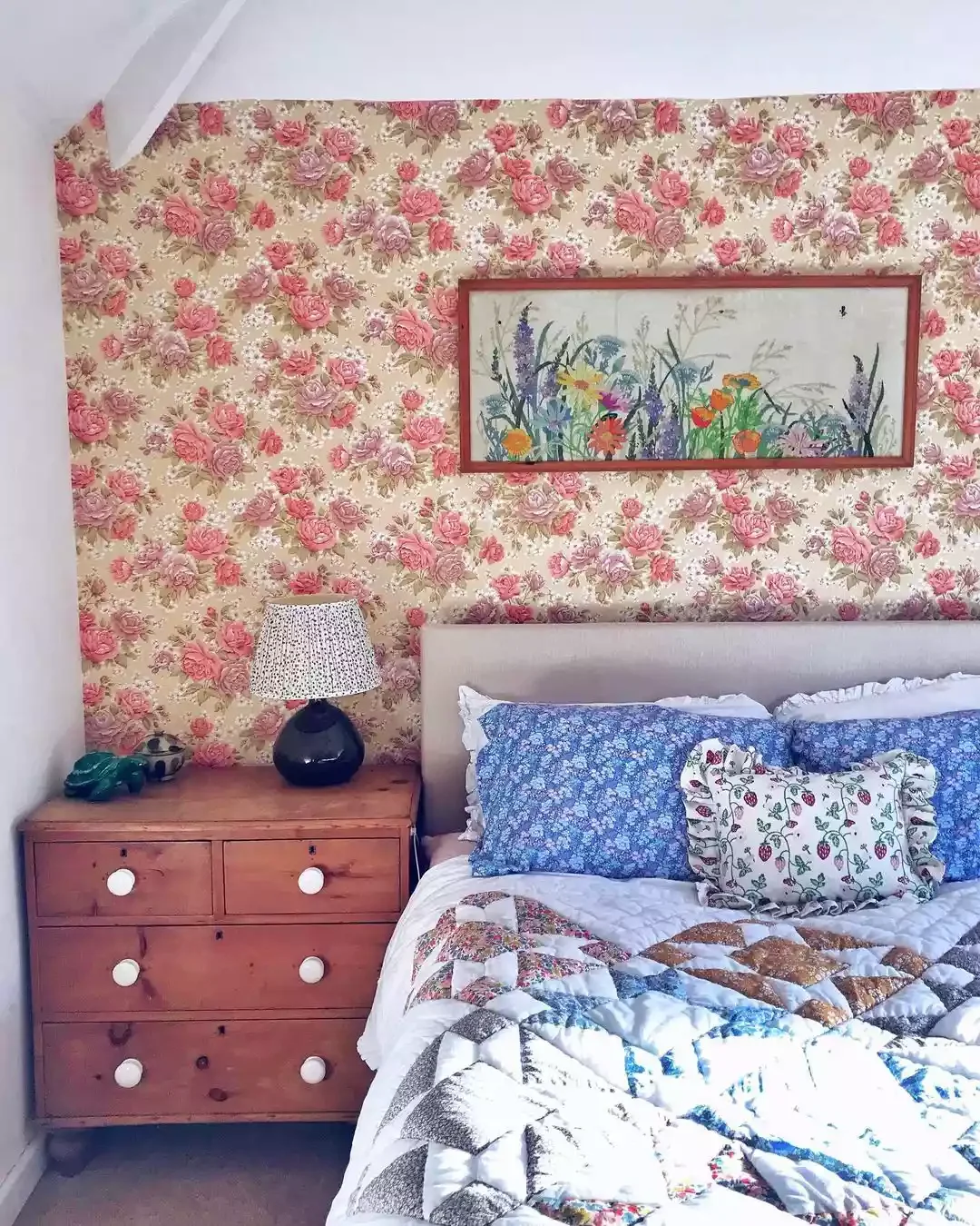 Turn a Small Chest Into a Nightstand