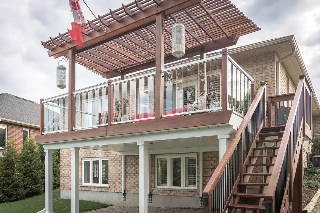 Upper Deck Railing Makeover