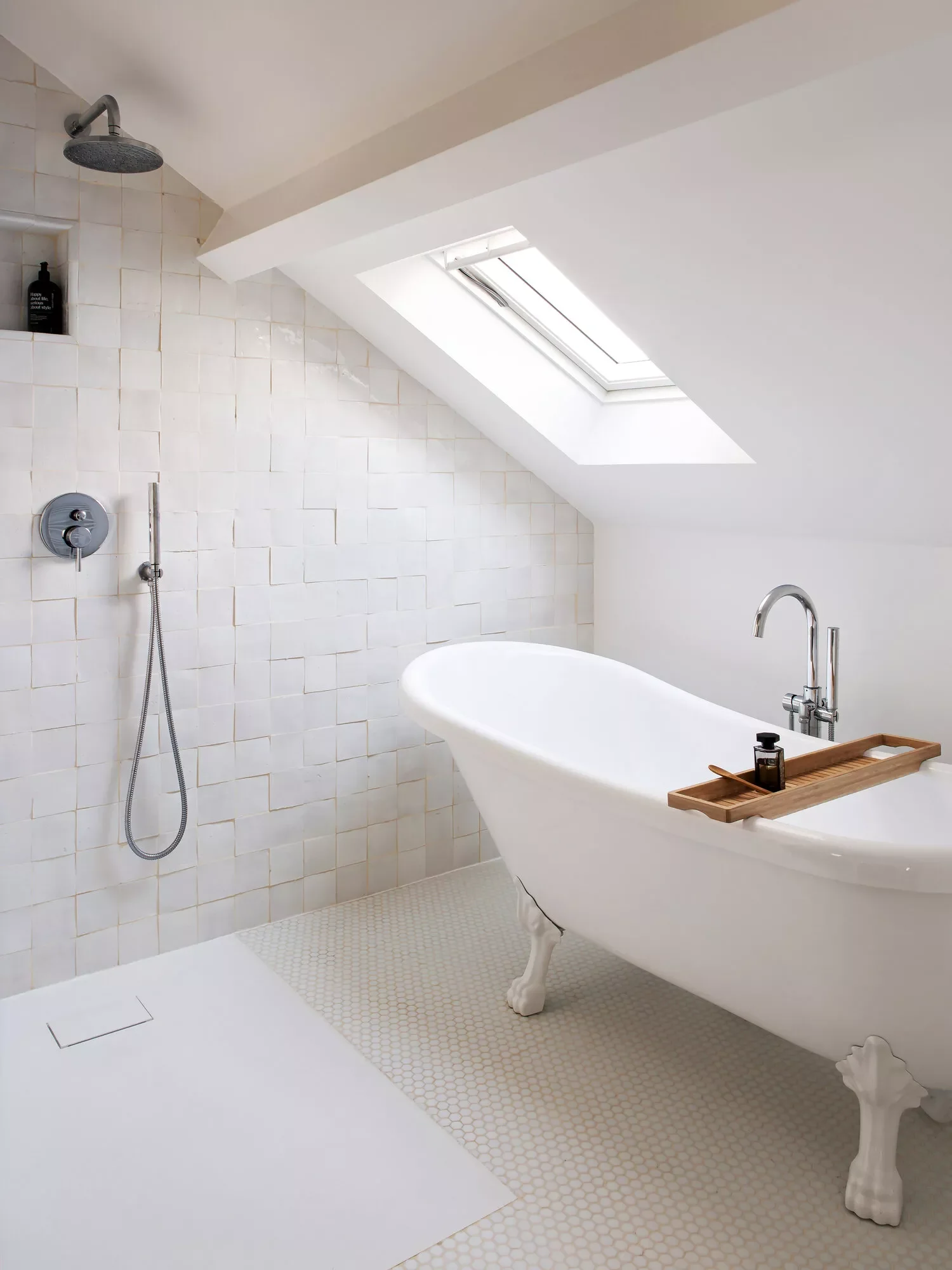 Use All-White Finishes