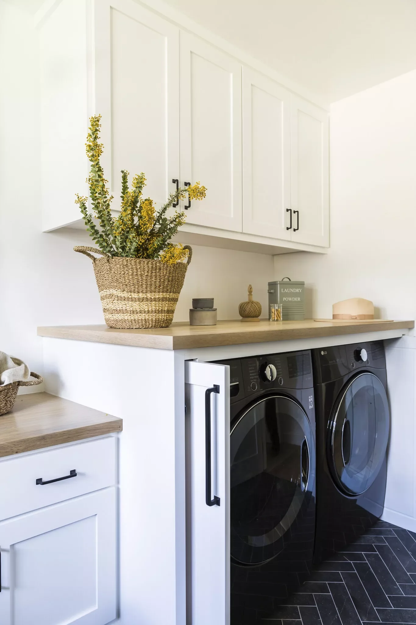 Use Folding Cabinet Doors