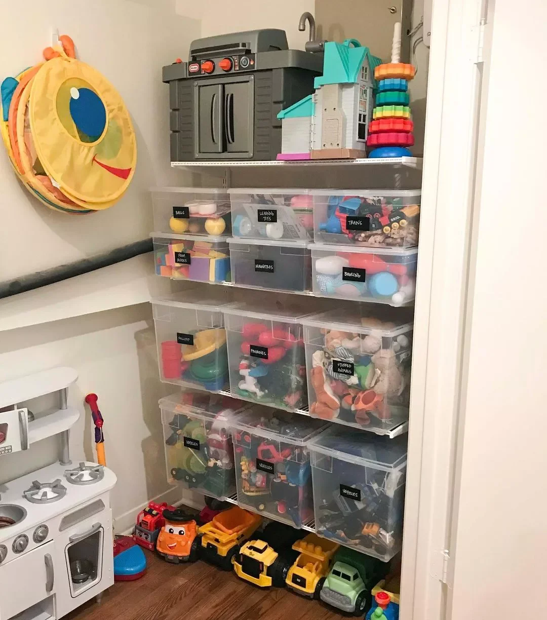 Use Large Bins in the Playroom