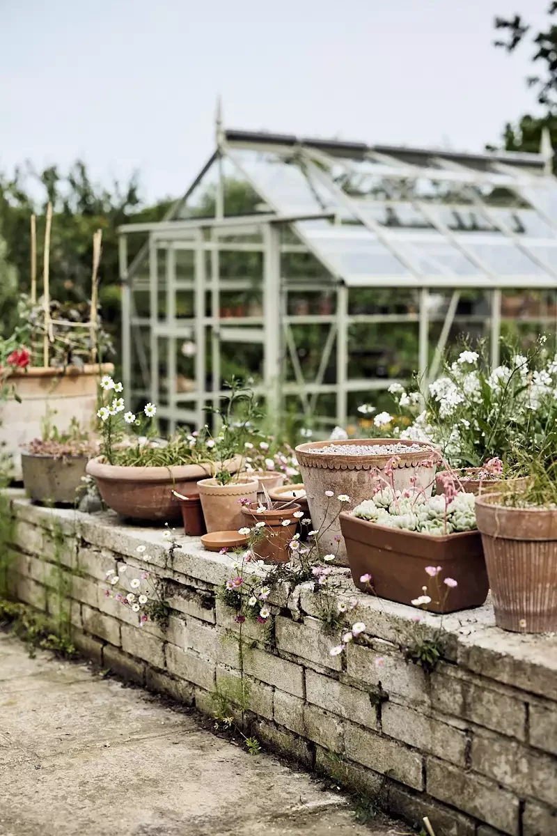 Use Mismatched Pots