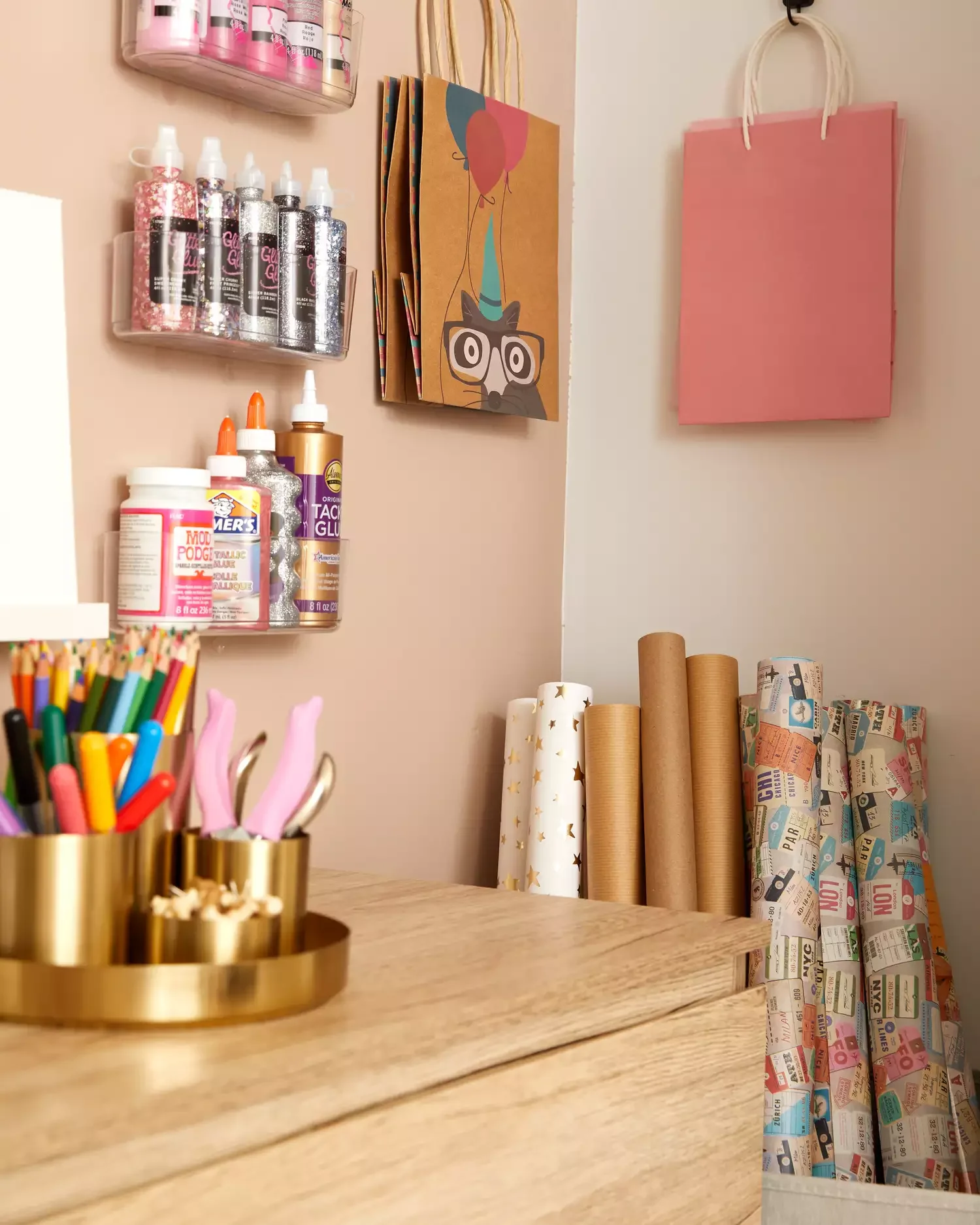 Utilize an Empty Corner