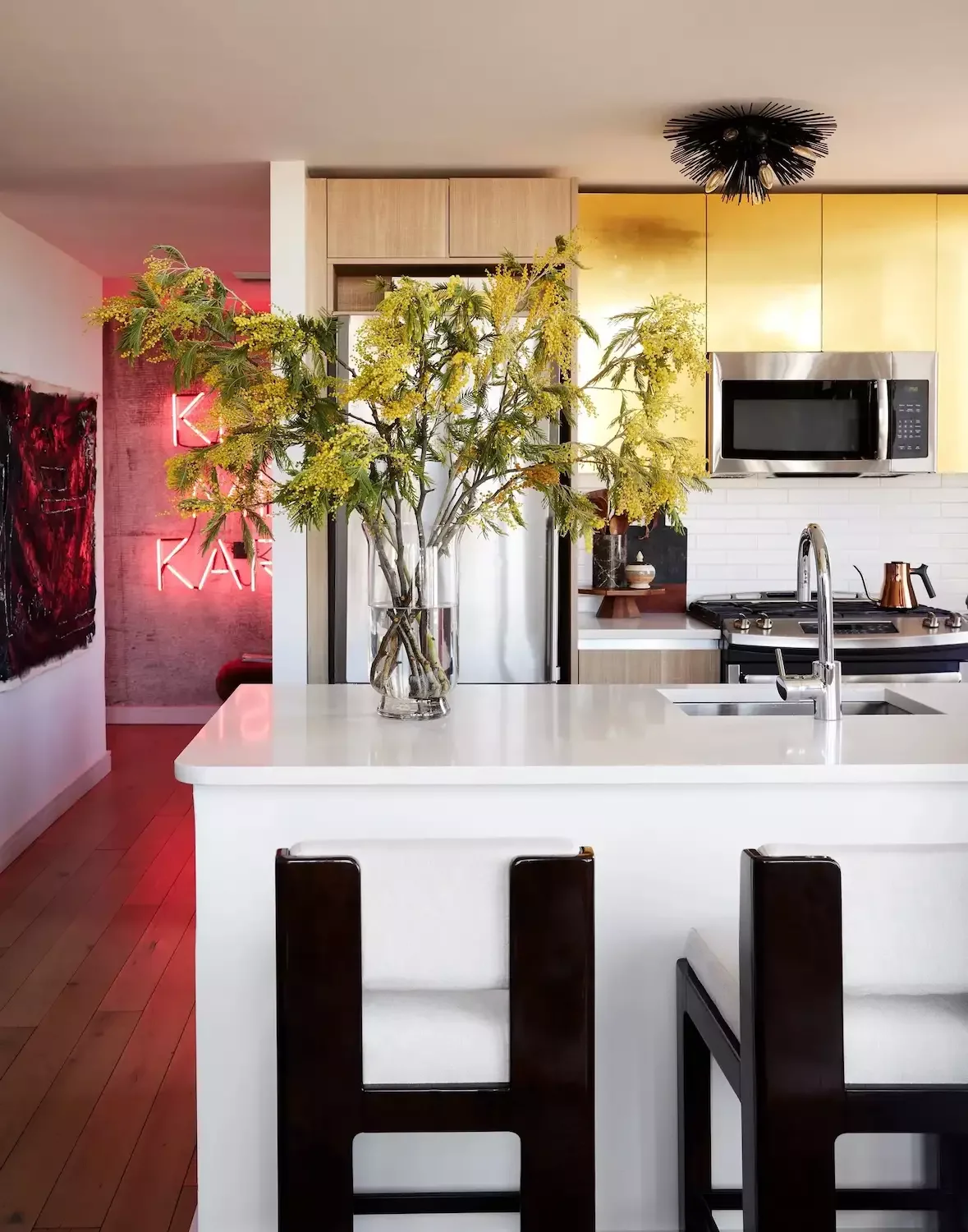White Countertops + Metallics