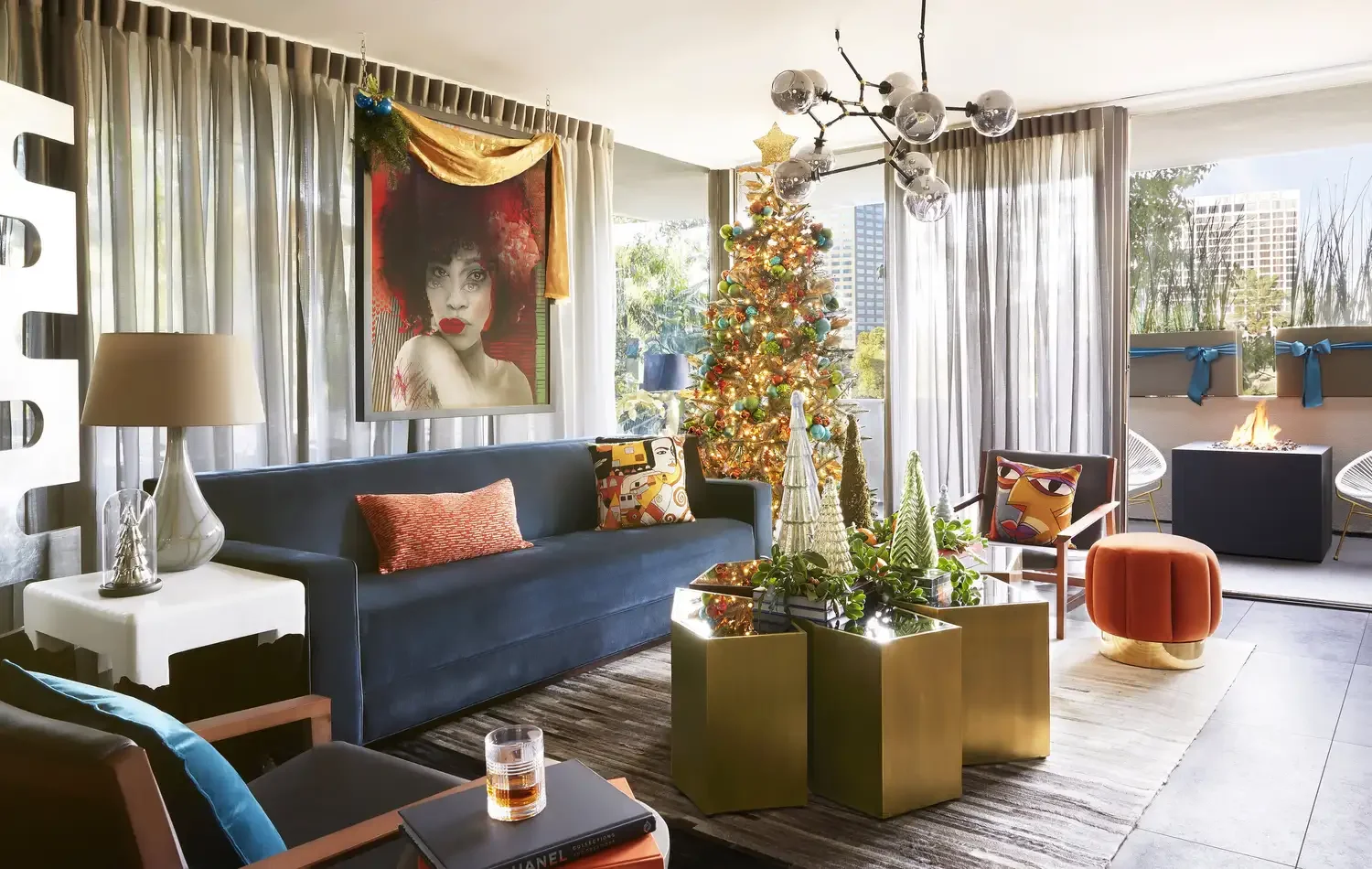 Wrap the Balcony With Bows